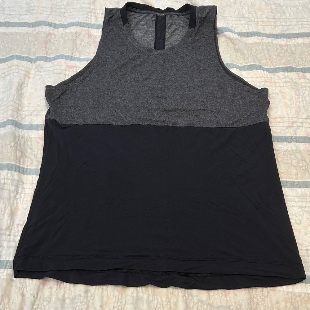 Men’s Lululemon Gray and Black Sleeveless Top